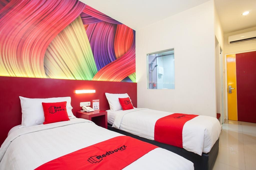 Reddoorz Near Hawaii Water Park Hotel Malang Eksteriør billede