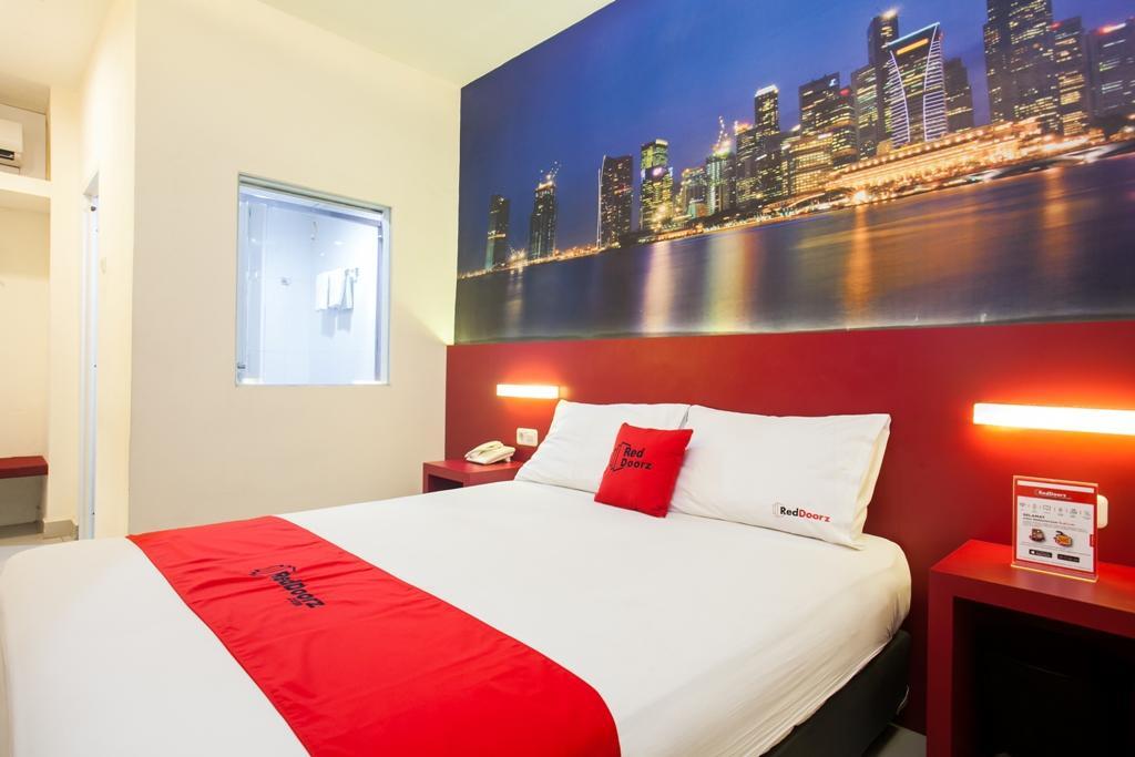 Reddoorz Near Hawaii Water Park Hotel Malang Eksteriør billede